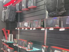 -ROG玩家国度(烟台众诚店)
