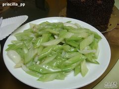 西芹百合-熙春园餐厅