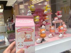 -泡泡玛特POPMART(杭州乐堤港店)