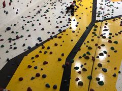 -问山MountQuest攀岩馆