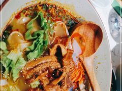 -百春原湖南牛肉粉(百联世纪店)