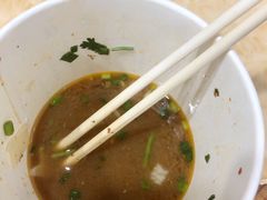 -覃肥叔桂林米粉(粮道街店)