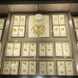 点击看大图 -周大福CHOW TAI FOOK(解放路天鸿小食代店)