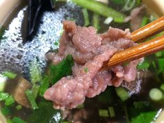 -乐山食古香跷脚牛肉