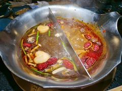 双拼鸳鸯锅-湊湊火锅·茶憩(上海合生汇店)