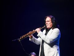 -交通银行前滩31演艺中心