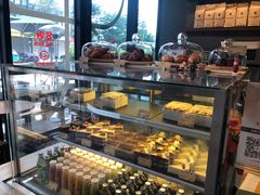 面包甜点陈列柜-DECAMERON十日谈(卓悦汇店)