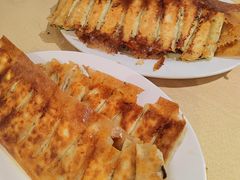 招牌锅贴-大眼锅贴水饺(河东店)