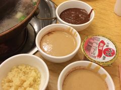 -月圆火锅(宁海东路二店)