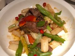 -江渔儿酸菜鱼(映月湖环宇城店)