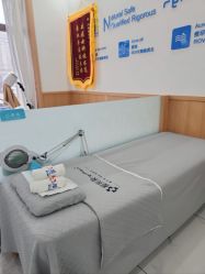 -靓芙泉专研痘痘肌