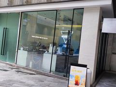 -M Stand(南京新街口金鹰店)