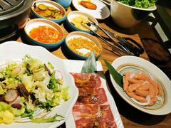 -明洞阿姨·韩式酱蟹烤肉·创意料理(三元桥店)