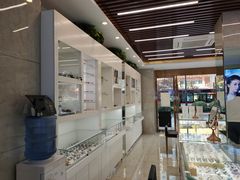 -明月眼镜(三坝店)