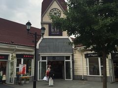 -GAP(王府井奥莱·香江小镇店)