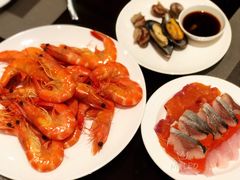 生鱼片刺身-美食汇海鲜自助餐厅·小龙虾烧烤(富力万达文华酒店)