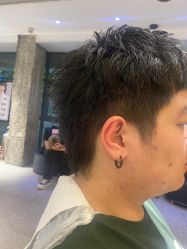 -PE SALON