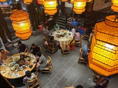 -帅巴人舅母子腊蹄民俗村