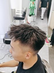 -D.G造型·烫发染发接发