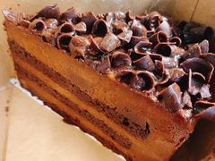 黑巧绵绵蛋糕-星巴克臻选(江门汇悦大融城店)