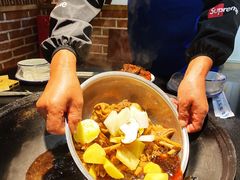 炖鸡-金明姬铁锅炖(东坝店)