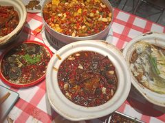 -辣小鲜·南昌大排档(船山路店)