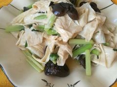 -山坑河鲜(昆仲楼店)