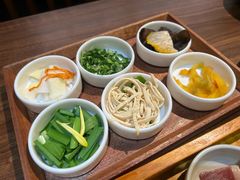-良米山·云南野生菌过桥米线(上海首店)