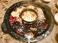 牛油鸳鸯锅-舒家大院重庆老火锅(纪念塔店)