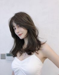 -丝语萱形象