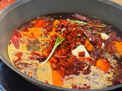 -赵美丽·重庆社区火锅·直营店(火车东站·中豪国际店)