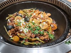 -咱屯子铁锅炖直营店(南湖大路店)