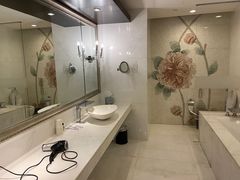 -大连中远海运洲际酒店