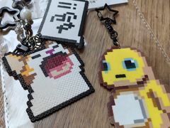 -花栗创意手工馆·小戏拼豆店