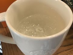 水-星巴克臻选(佛山佛罗伦萨小镇店)