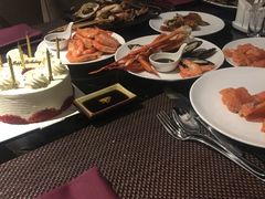 -唐拉雅秀酒店-西锦汇空中BBQ·思创餐厅