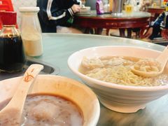 -燊意布拉肠云吞面(中山四路店)