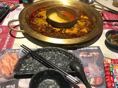 -哥老官重庆美蛙鱼头(宝山龙湖店)