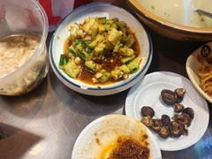 -富正毅三下锅·湘西韵味(天门山索道店)