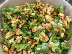 -肖肖酸萝卜鱼火锅(总店)