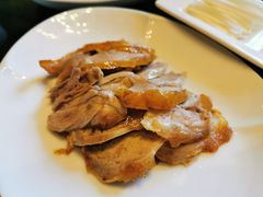 嘉府果木片皮鸭-上海苏宁宝丽嘉酒店·嘉府壹号中餐厅