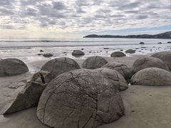 -摩拉基大圆石