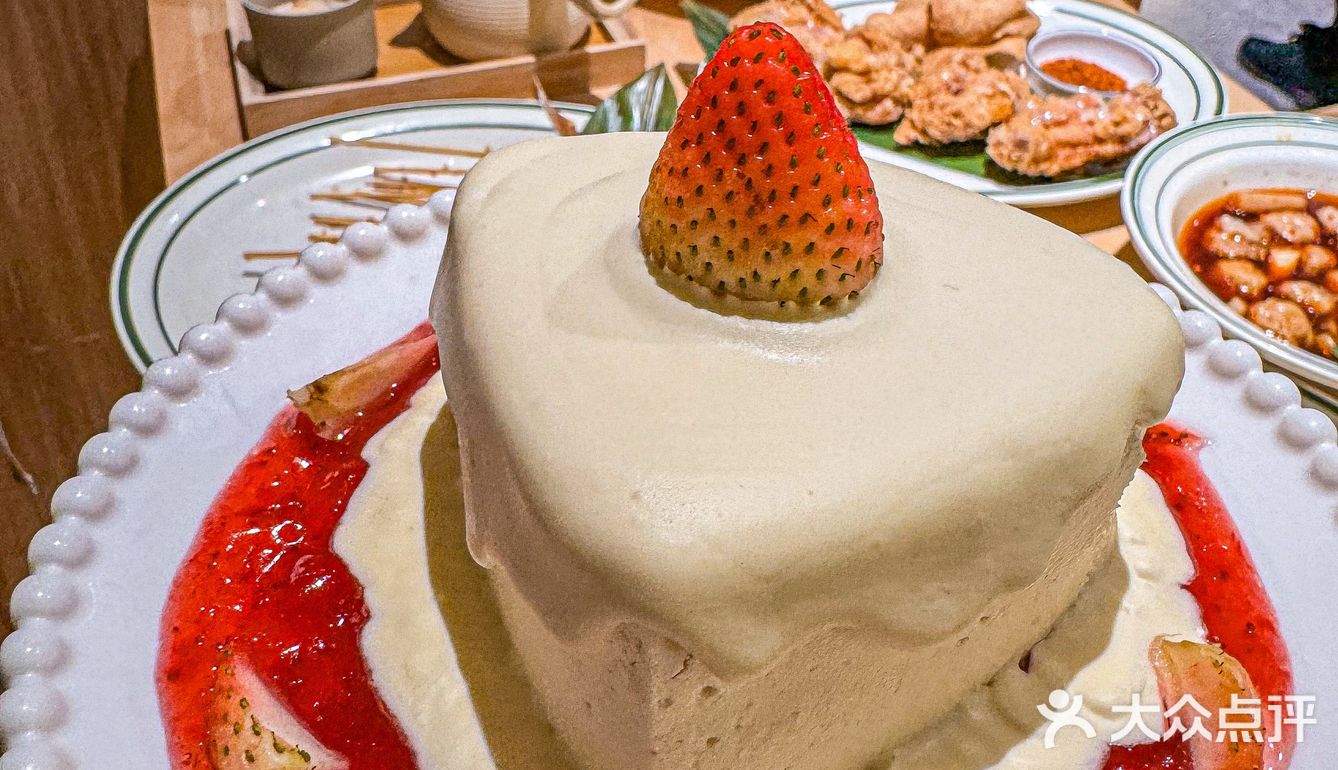 在东街口……吃到的漂亮饭🧁🧁🧁
