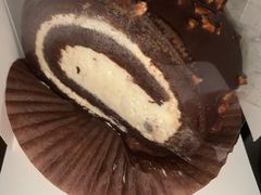 梦龙瑞士卷-Dough&Joe团憩(瑞虹天地月亮湾店)