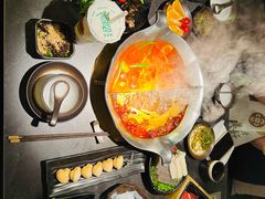 -湊湊火锅·茶憩(杭州湖滨银泰in77店)