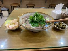 -李记贵州特色羊肉粉(炫地购物中心店)