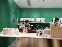 -奈雪的茶(优特汇店)