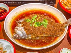 -老闵田螺馆·南昌市井菜·特色小吃(总店)