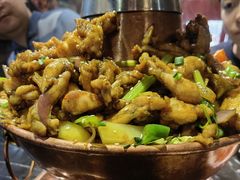 铜锅牛蛙-巴四老城区炭火蛙锅(张江店)