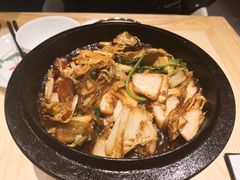 -荷花亭·湖北融合菜(十堰武商MALL店)